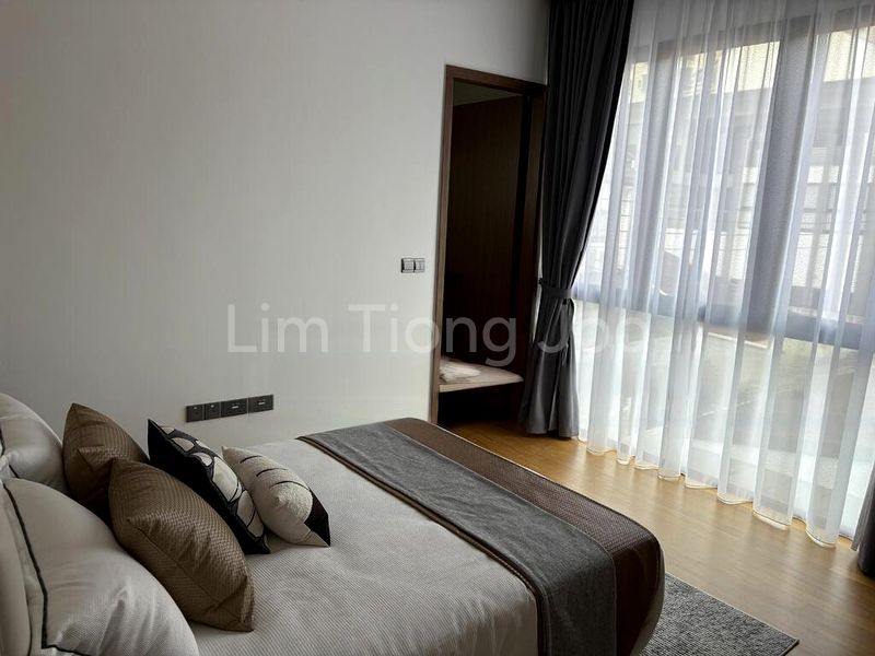 7 Bed Semi-Detached House (Landed) for Sale in  New Upper Changi Road - Image 6